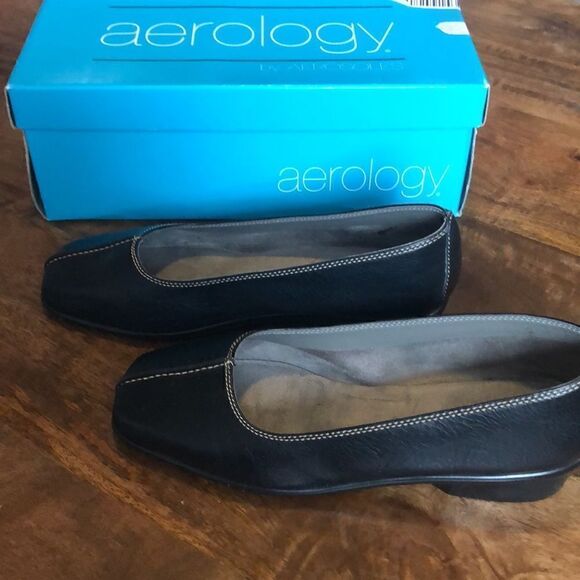 Aerology by Aerosoles “Epitome” Black Loafer Flats-size 7.5 Wide - Picture 3 of 8
